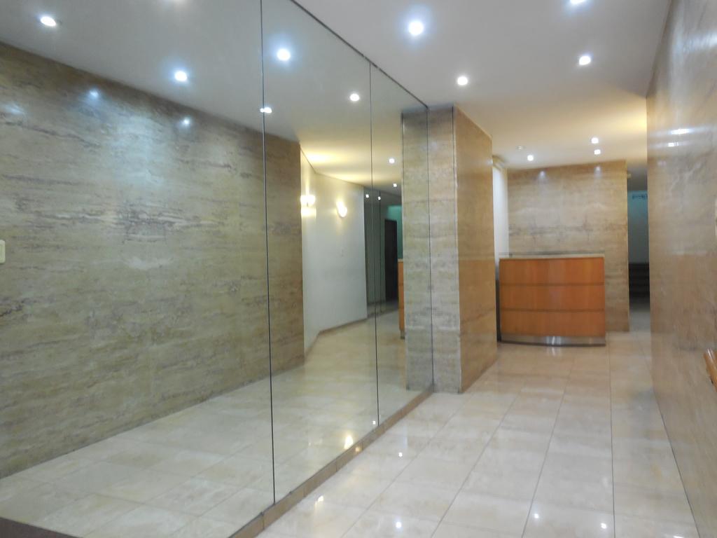 Studio En Microcentro بوينس آيرس الغرفة الصورة